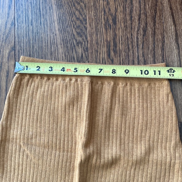 Free People Skyline Midi Skirt - Gold - M - NWT - Picture 4 of 6